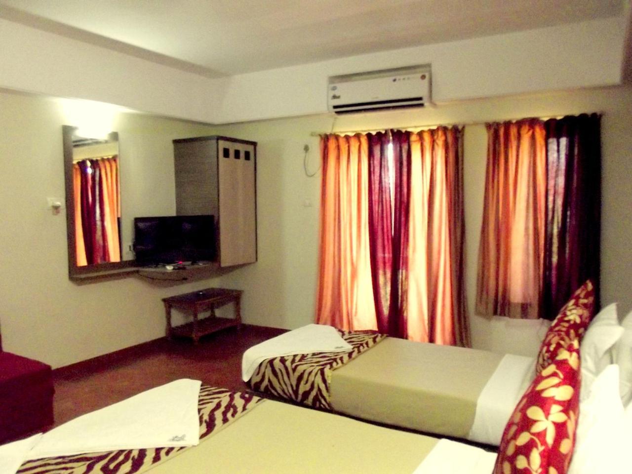 Hotel Viva Baga Exterior photo